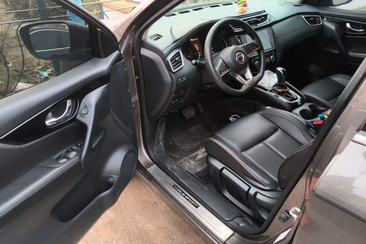 Used Nissan Qashqai 2022 2.0L CVT XV Smart Enjoyment Version Driver Seat