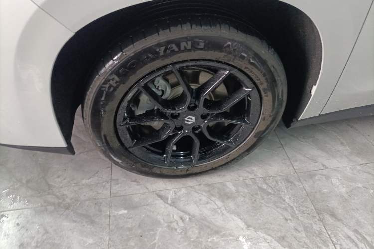 Used Leapmotor C10 2024 410 Comfort Edition Left Front Wheel Hub