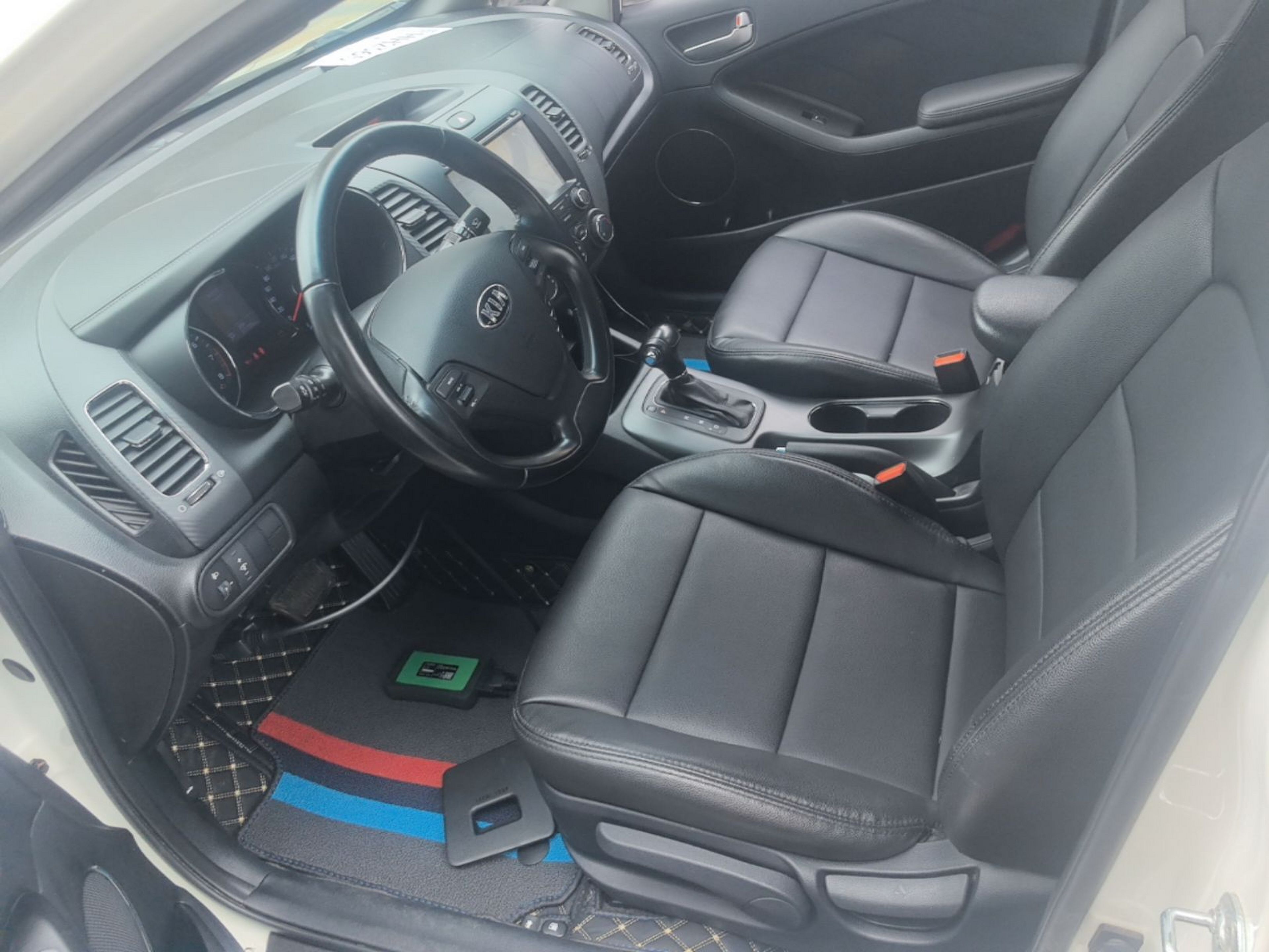 Interior delantero