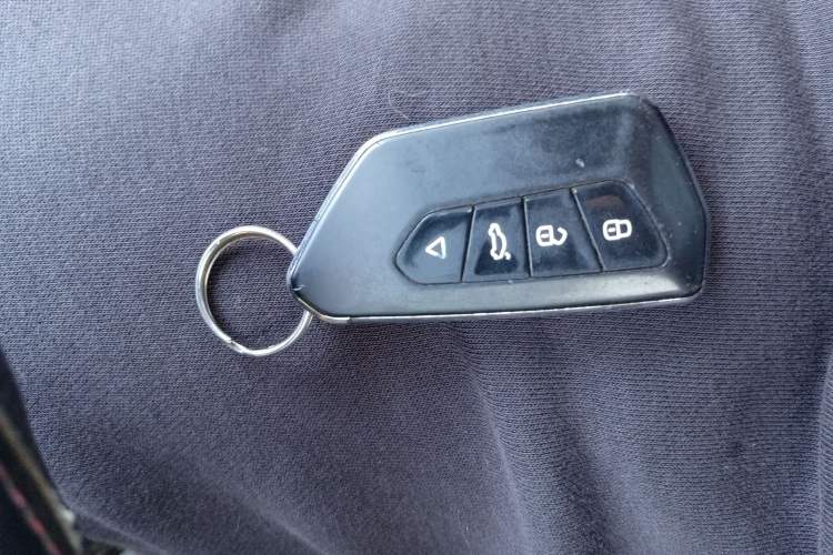 Used BAIC Senova X65 2015 2.0T automatic comfort version Vehicle Key