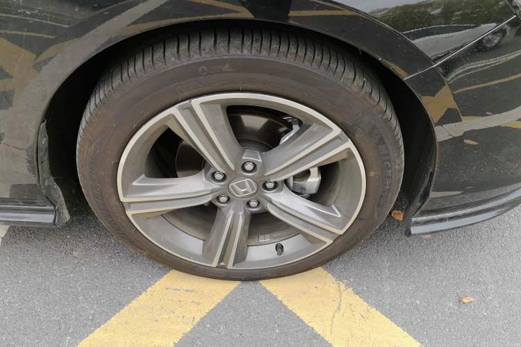 Used Honda Accord 2024 260TURBO Prestige Edition Right Front Wheel Hub