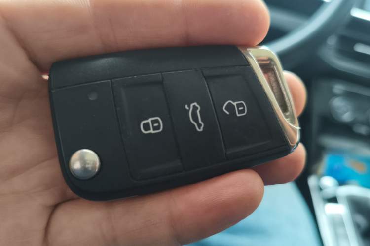 Used Volkswagen Tayron 2019 330TSI Two-Wheel Drive Luxury Model China VI Standard