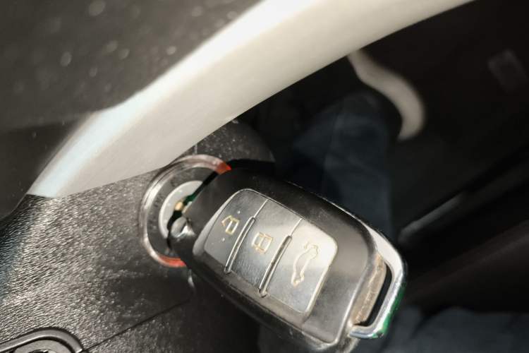 Used Geely Auto Vision 2017 1.5L Manual Happiness Edition