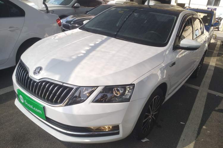 Used Skoda Octavia 2018 1.6L Automatic Luxury Edition