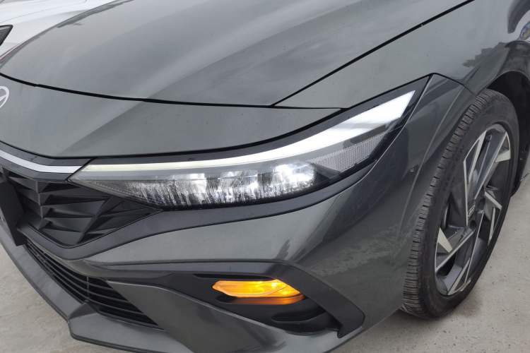 Used Hyundai Elantra 2023 1.5L CVT GLX Elite Edition
