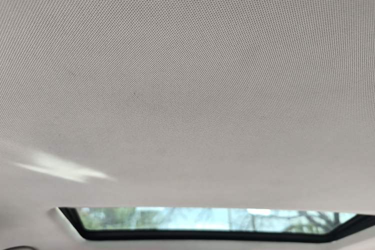 Used Volkswagen Sagitar 2015 230TSI Automatic Comfort Version
