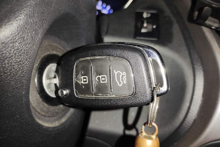 Used Hyundai ix35 2013 2.0L Automatic 2WD Comfort GL China IV Standard