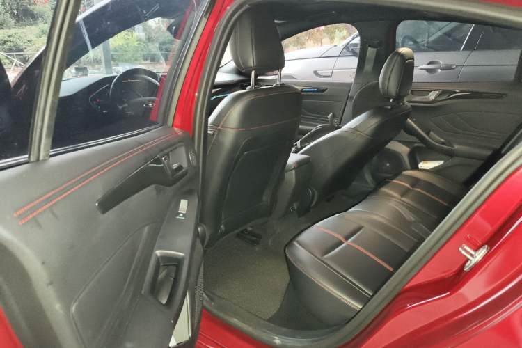 Used Ford Focus 2022 Hatchback EcoBoost 180 Automatic ST Line
