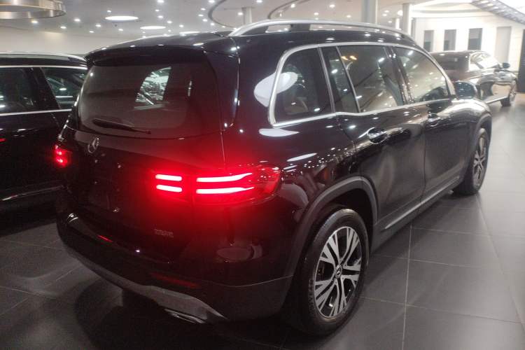 Used Mercedes-Benz GLB 2024 Refresh GLB 220 Dynamic Edition