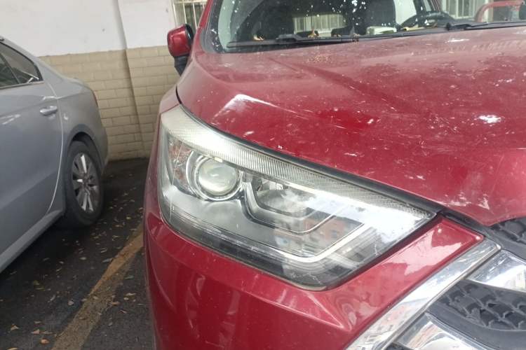 Used JAC Group Refine S3 2016 1.5L Manual Luxury Smart Version Right Front Headlight