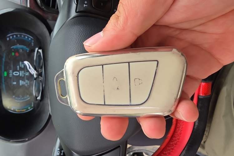 Used Chery QQ Little Ant 2024 251km True Love Edition Vehicle Key