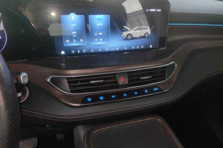 Used Ford Equator 2021 EcoBoost 225 Premier 7-Seater (2/2/3)
