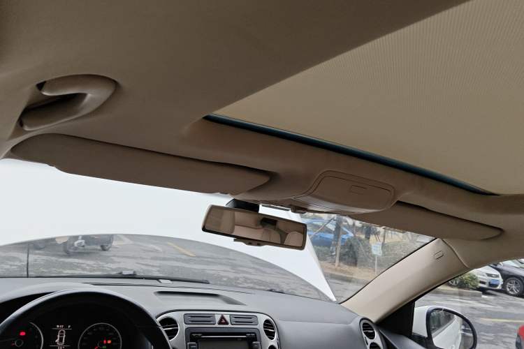 Used Volkswagen Tiguan 2012 2.0 TSI Automatic All-Wheel Drive Flagship Edition