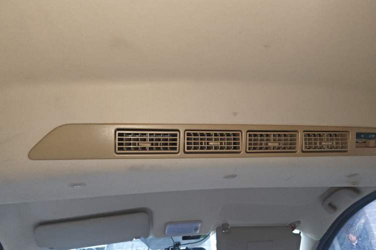 Used BAIC Weiwang M30 2015 1.5L Comfort version DAM15
