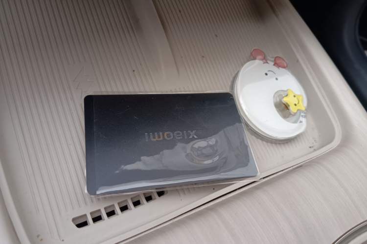 Used Xiaomi Auto SU7 2024 Four-Wheel Drive Ultra-Long Range Advanced Intelligent Driving Max Edition