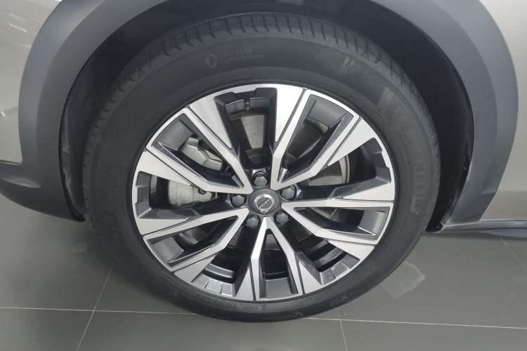 Used Volvo V90 2022 Cross Country B5 AWD Smart Range Edition
