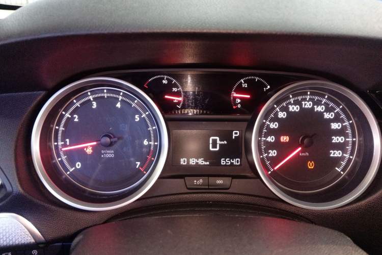 Used Peugeot 408 2019 360THP Automatic Prestige Edition China VI Standard Instrument Cluster