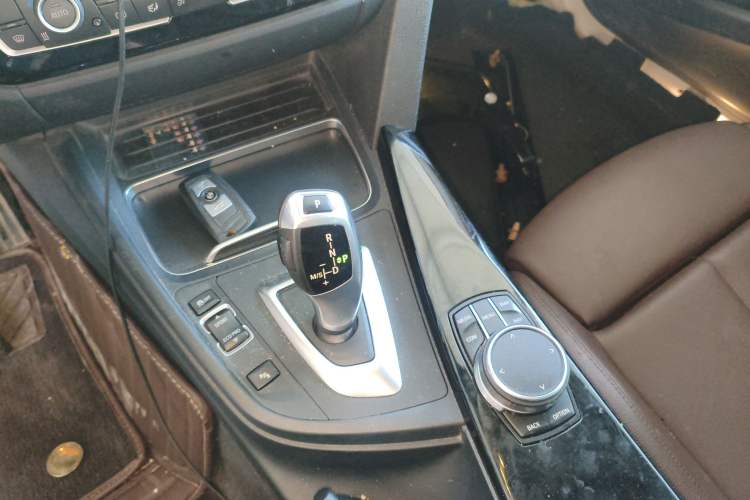 Used BMW 3 Series 2019 320Li Fashion Model
