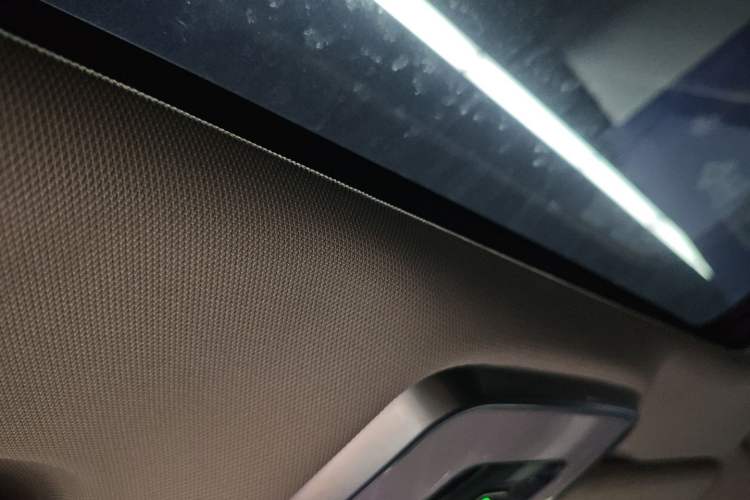 Used Hongqi H5 2024 1.5T DCT Smart Connect Flagship Edition Headliner