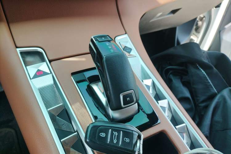 Used DS 7 2018 45THP Rivoli Prestige Edition
