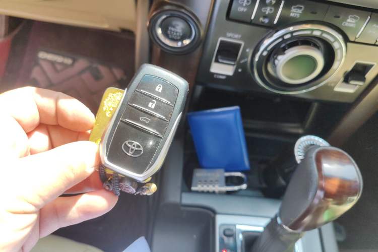 Used Toyota Prado 2016 3.5L Automatic VX NAVI
