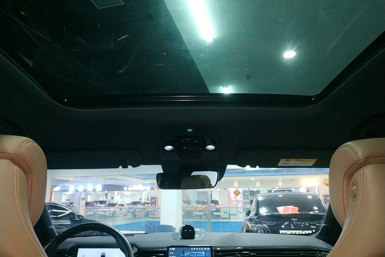 Used Nio ES6 2022 75 kWh Performance Version
