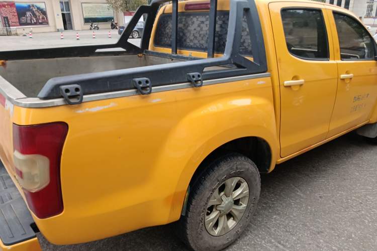 Used Isuzu JLM 2020 2.5T 4x4 Diesel Leading-Edge JE4D25Q6A China VI Standard Wheelbase – Ruimai S