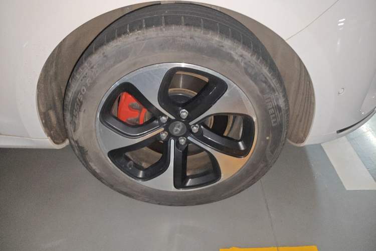 Used Hima AITO M5 2022 Range-Extended Rear-Drive Standard Version
