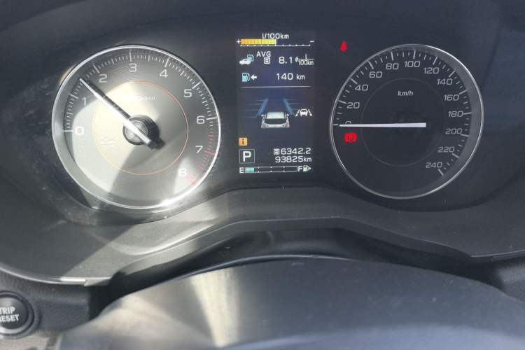 Used Subaru XV 2018 2.0i All-Wheel-Drive Prestige Edition with EyeSight Odometer Close Up