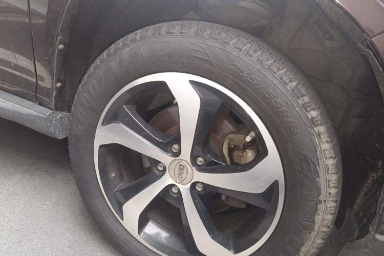 Used BYD S7 2015 2.0T Automatic Prestige Model
