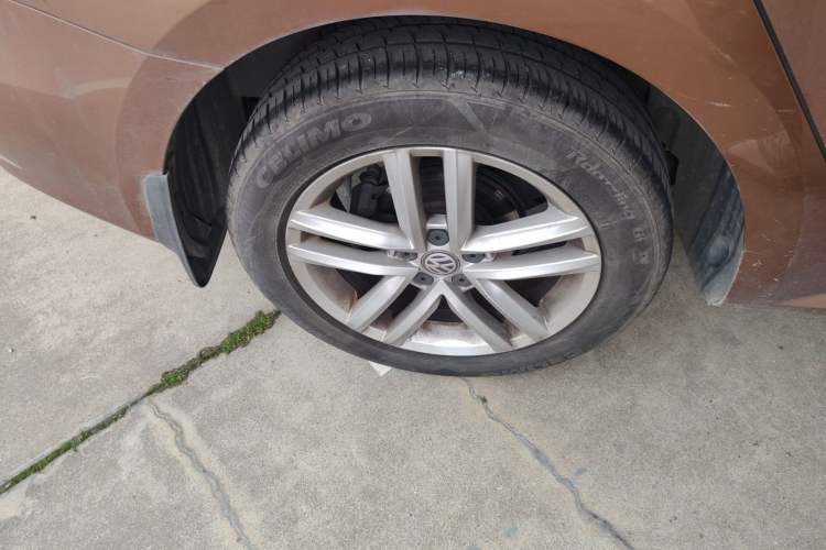 Used Volkswagen Gran Lavida 2017 180TSI DSG Comfort Edition
