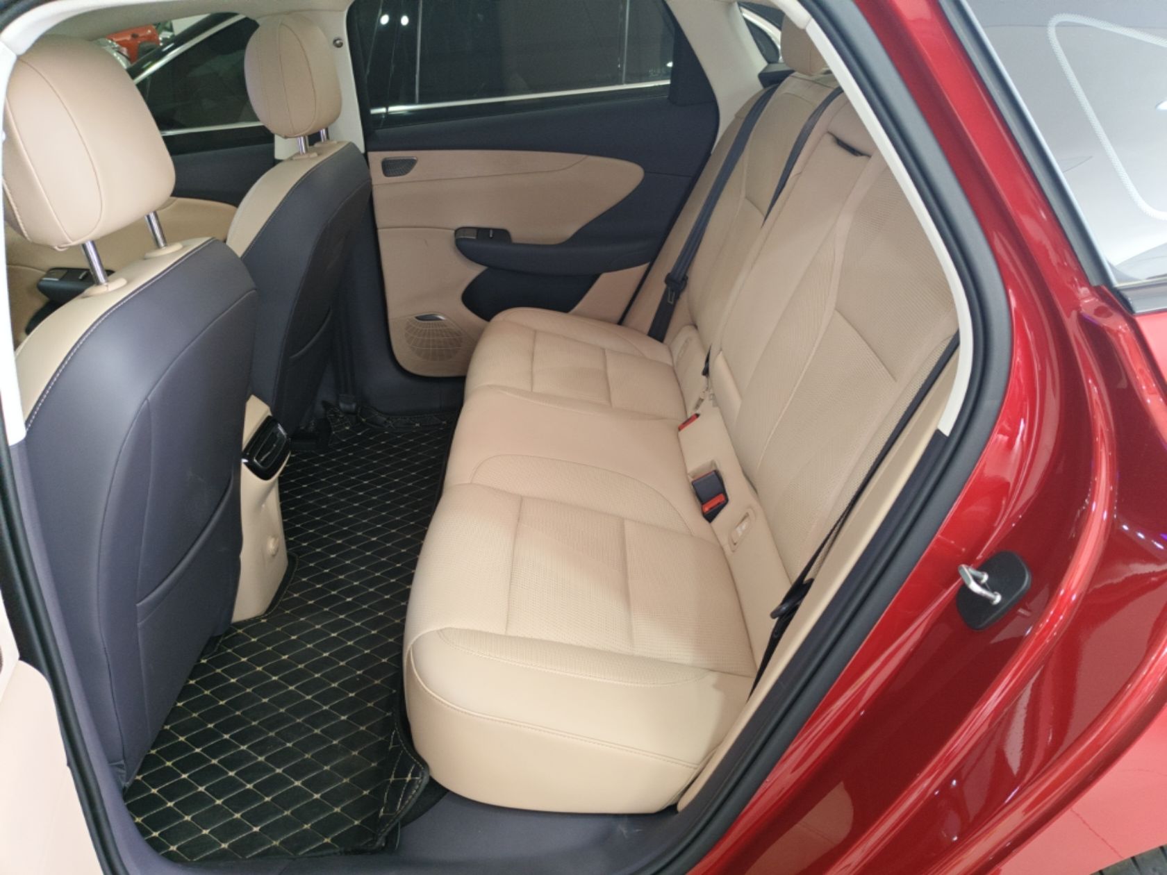 Hongqi Tiangong 05 2025 550 Smart Selection — снимка 20