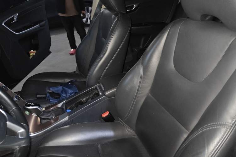 Used Volvo XC60 2017 T5 Smart Upgrade Edition