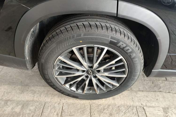 Used Chery Tiggo 8 PRO 2024 Champion Edition 290T Two-Wheel Drive Shining Version 5 Seats