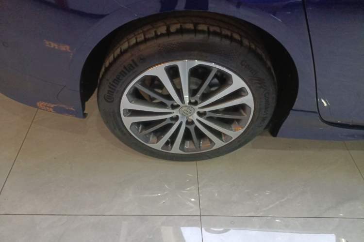 Used Buick Regal 2017 GS 28T Luxury Model
