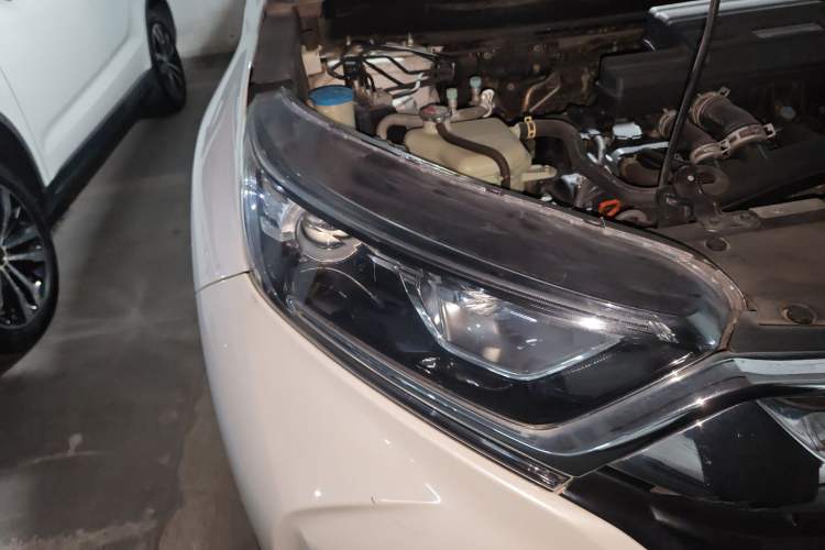 Used Honda CR-V 2017 240TURBO CVT Front-Wheel Drive Fashion Edition