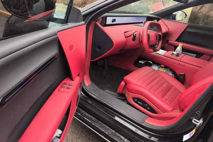 Used Avatr 06 2025 Pro All-Electric Version
