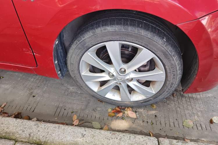 Used Hyundai Verna (older generation) 2014 1.4L Manual Top-Tier Model TOP
