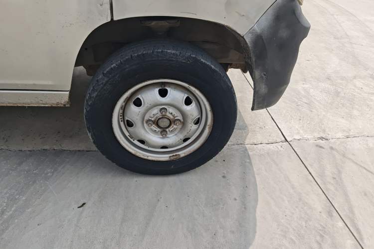 Used Wuling Zhiguang 2013 1.0L Practical Version
