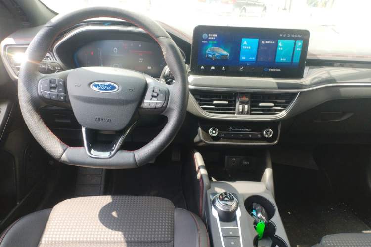 Used Ford Focus 2021 Hatchback EcoBoost 180 Automatic ST Line
