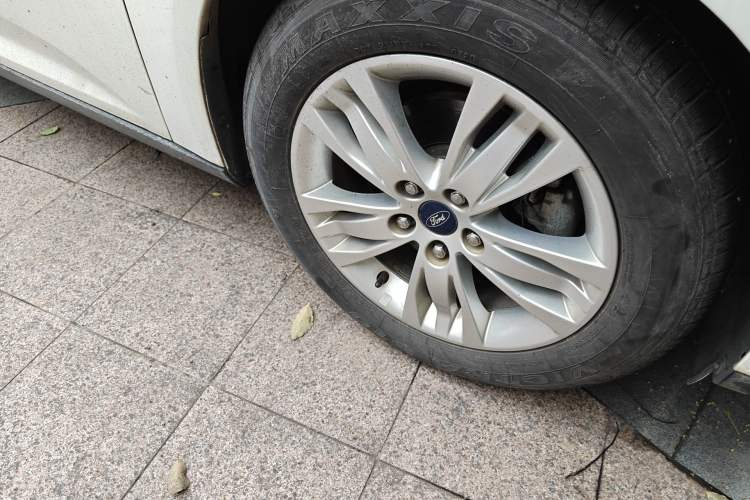 Used Ford Focus 2012 Sedan 1.6L Automatic Comfort Model