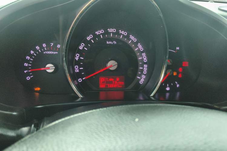 Used Kia Sportage R 2014 2.0L Automatic Two-Wheel Drive GLS Trim Instrument Cluster