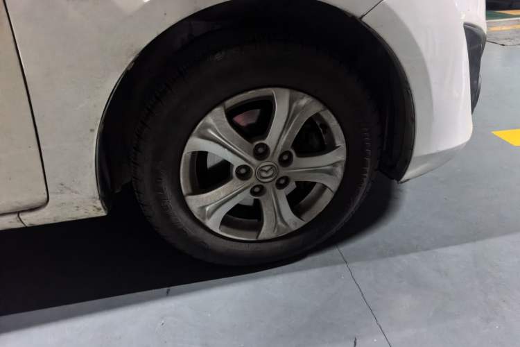 Used Mazda 3 2015 Sedan 1.6L Automatic Elite Model
