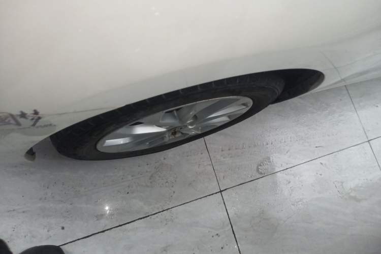 Used Nissan Sylphy 2019 1.6XV CVT Smart Connect Luxury Edition China VI Standard Exterior 4