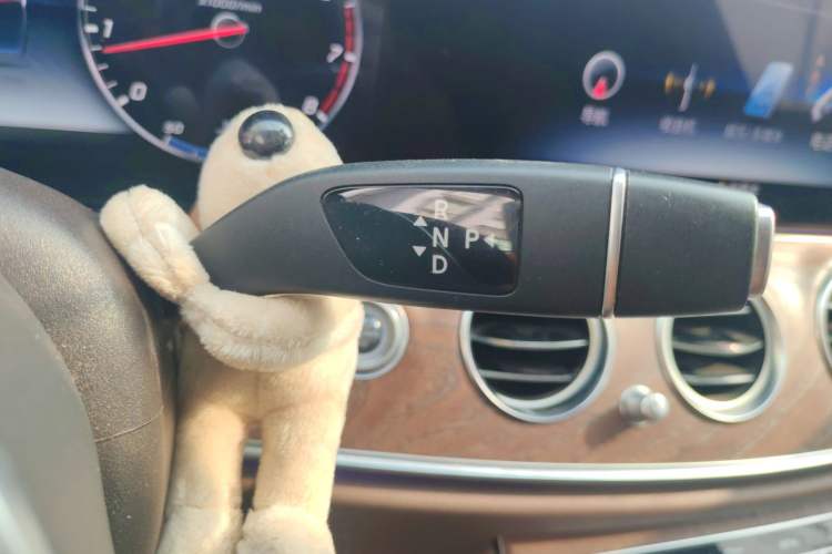 Used Mercedes-Benz E-Class 2018 E 300 L Luxury Model
