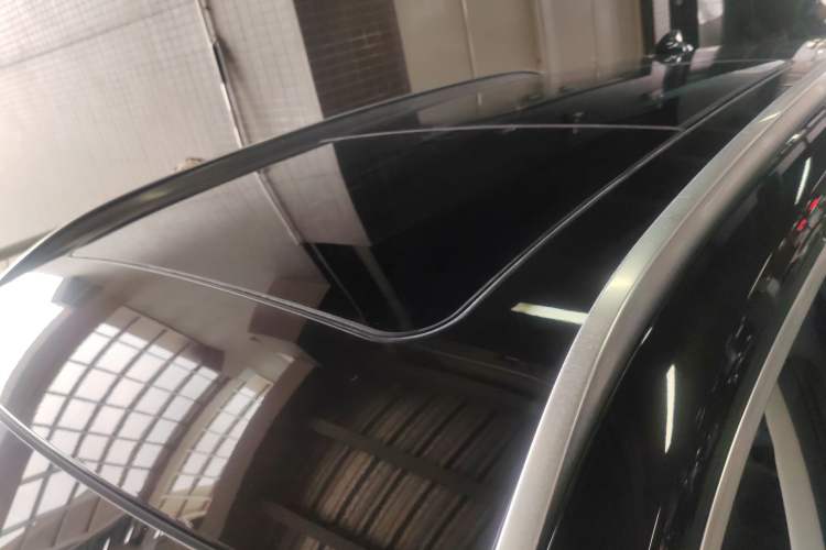 Used BMW X1 2019 xDrive20Li Luxury Model Roof