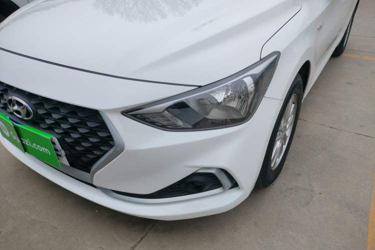 Used Hyundai Celesta 2018 1.6L Automatic GL Enjoyment Edition China VI compliant Left Front Headlight