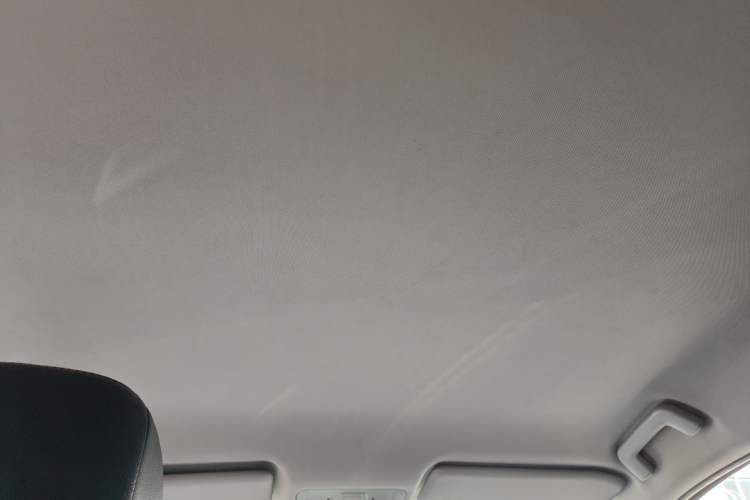 Used Chery Arrizo 5 2016 1.5L CVT Trendsetting Edition Headliner