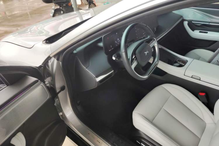 Used XPeng P7 2024 P7i 550 Max
