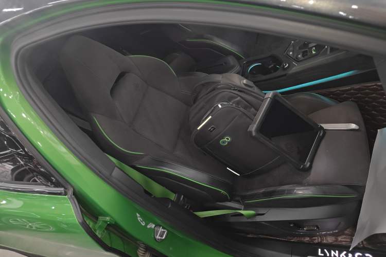 Used Lynk & Co 05 2022 05+ 2.0TD Automatic Exploration Edition
